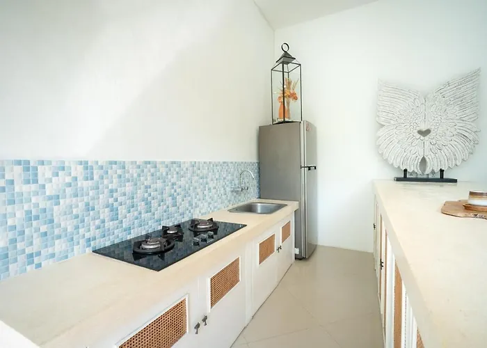 Gr888 - 3br Pool - Walk To And Eat Street Villa Seminyak