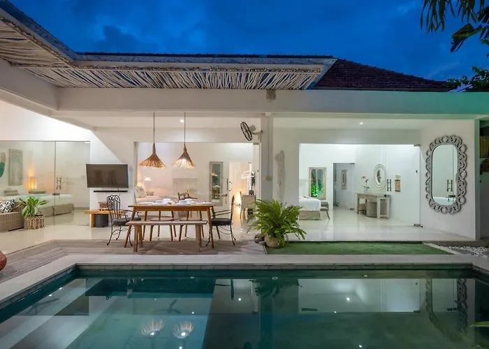 Gr888 - 3br Pool - Walk To And Eat Street *