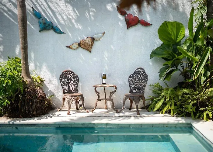 Villa Gr888 - 3br Pool - Walk To And Eat Street *