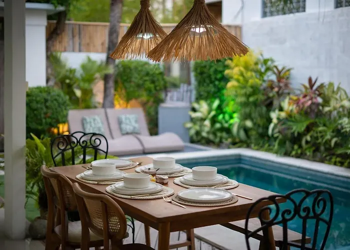 Gr888 - 3br Pool - Walk To And Eat Street Villa *